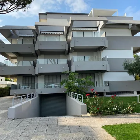 Appartamenti Carinzia Fronte Mare - Flexrent Immobiliare Abissinia * 里乔内