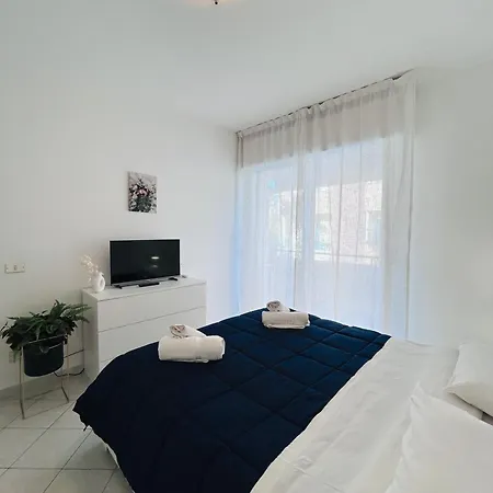 Carinzia Fronte Mare - Flexrent Immobiliare Abissinia *