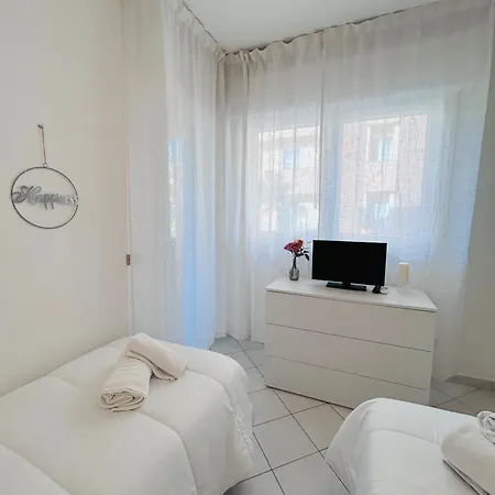 Carinzia Fronte Mare - Flexrent Immobiliare Abissinia Appartement *