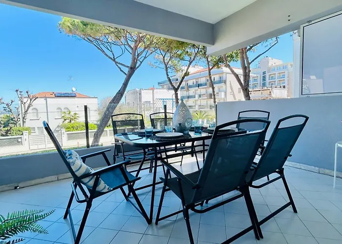 Carinzia Fronte Mare - Flexrent Immobiliare Abissinia