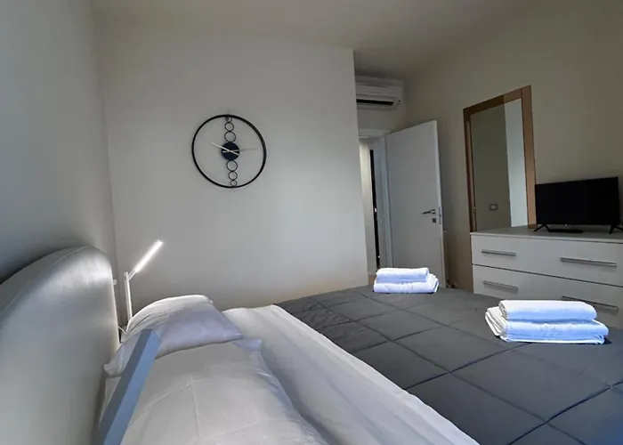 Carinzia Fronte Mare - Flexrent Immobiliare Abissinia *