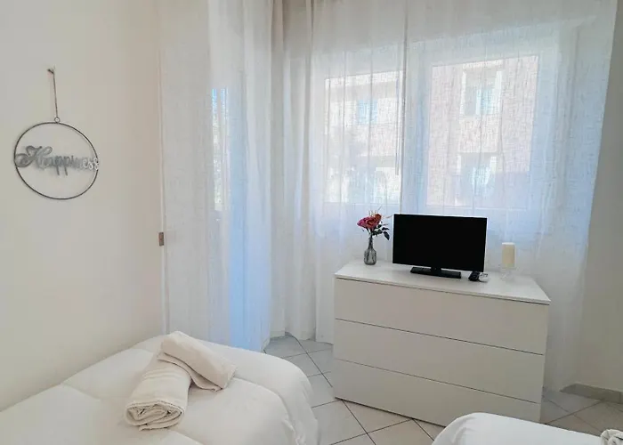 Carinzia Fronte Mare - Flexrent Immobiliare Abissinia דירה *