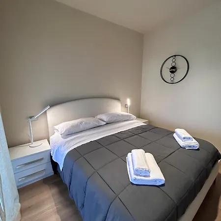 Appartamenti Carinzia Fronte Mare - Flexrent Immobiliare Abissinia * Riccione