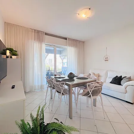 Appartamenti Carinzia Fronte Mare - Flexrent Immobiliare Abissinia *