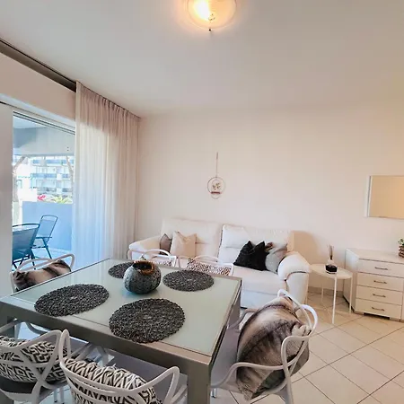Carinzia Fronte Mare - Flexrent Immobiliare Abissinia Riccione