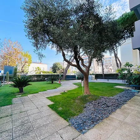 Appartamenti Carinzia Fronte Mare - Flexrent Immobiliare Abissinia *