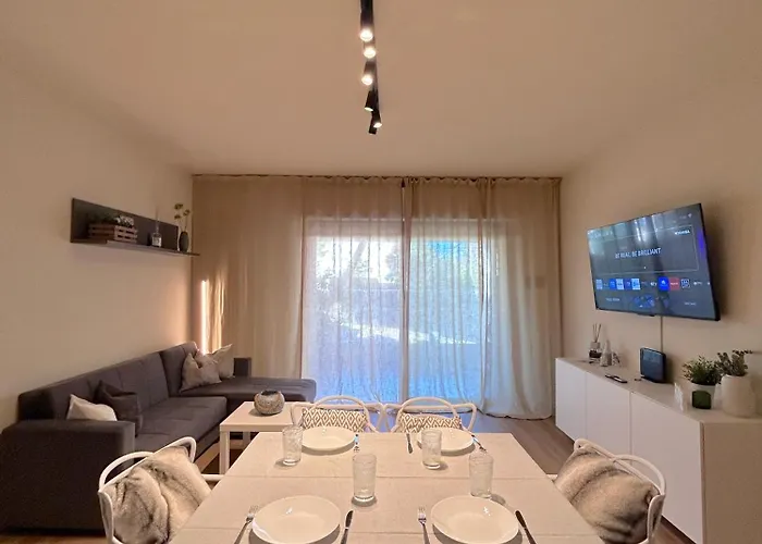 Carinzia Fronte Mare - Flexrent Immobiliare Abissinia